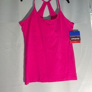 NWT Patagonia sport Top L